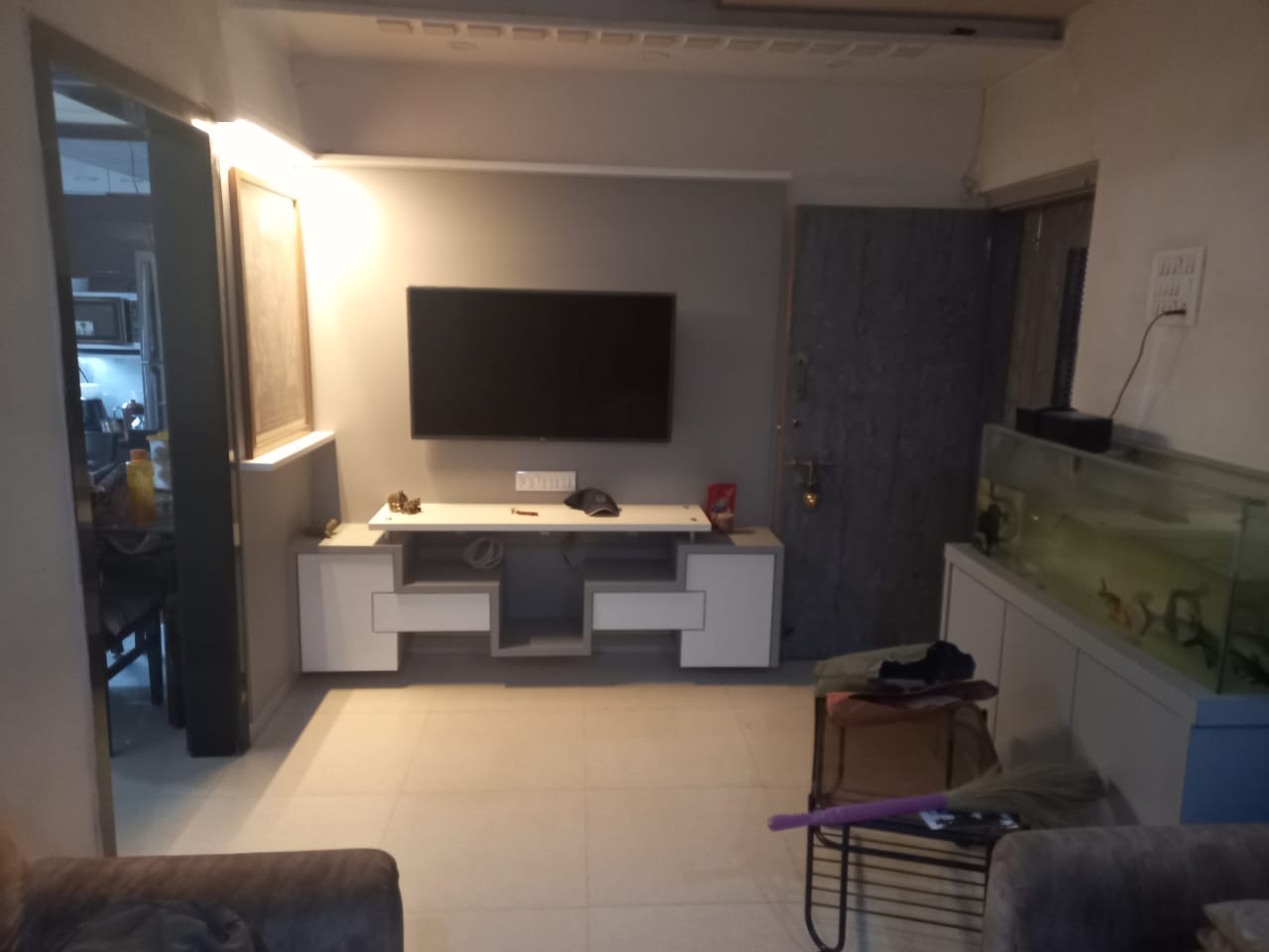 TV Unit Carpenter in Mumbai